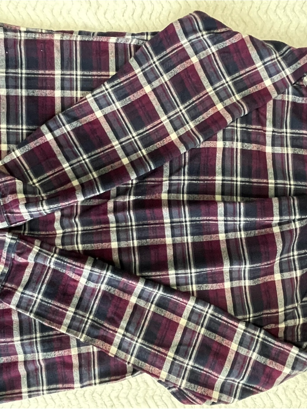 Weatherproof Men's Navy and Burgundy Plaid flannel button up Shirt Jacket - Picture 7 of 9